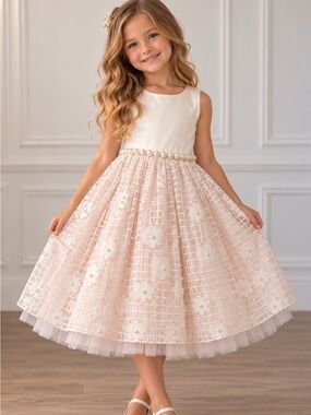 American Princess Girls Pink Pearl Lace Dress Size 7